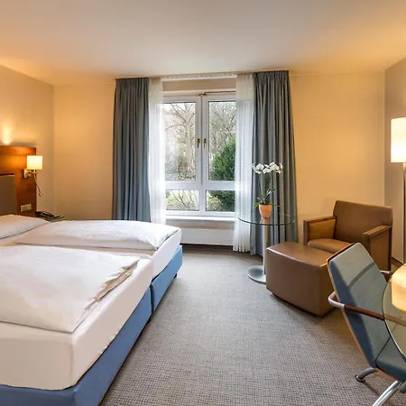 Mercure Muenchen Airport Otel 4*