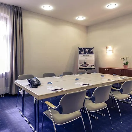 Mercure München Airport Hotel 4*