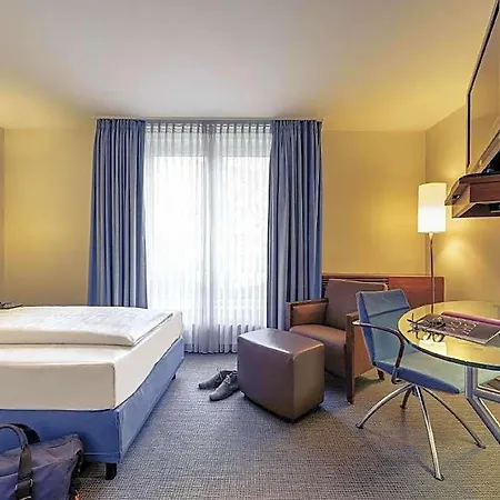Sunday Muenchen Airport Hotel Freising