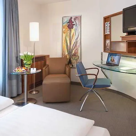 Mercure Muenchen Airport 4*